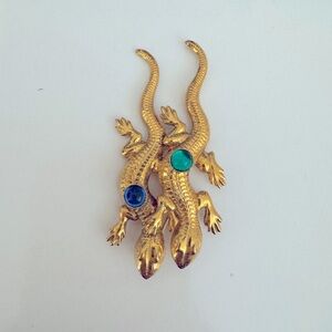 Twin Gecko Vintage Pin